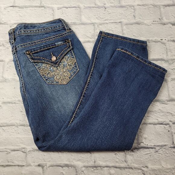 Nine West Denim - Nine West Bling Embroidered Rhinestone Studded Cropped Jeans size 6 Thick Stitch